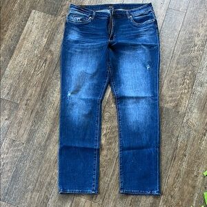 Kut from the Kloth Blue Straight Jeans with Modern Distressing